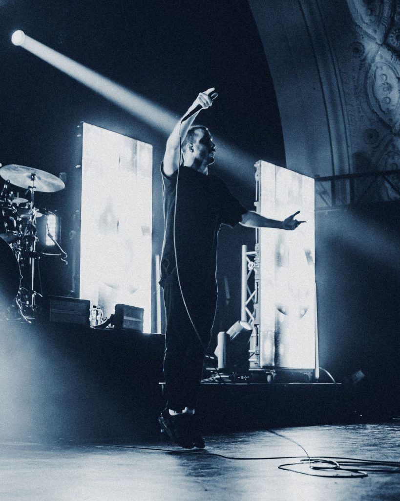 Annisokay live im Haus Auensee in Leipzig. Konzertfotografie. Live-Music-Photography.