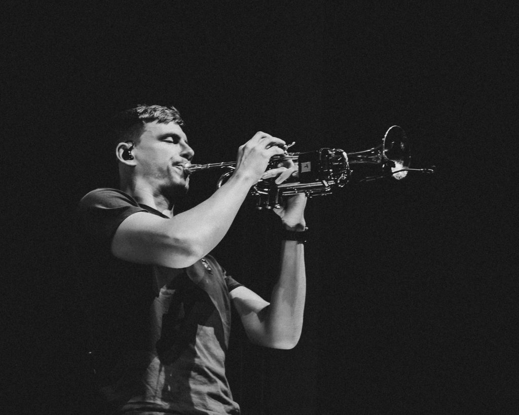 Feine Sahne Fischfilet live im Haus Auensee in Leipzig. Konzertfotografie. Live-Music-Photography.