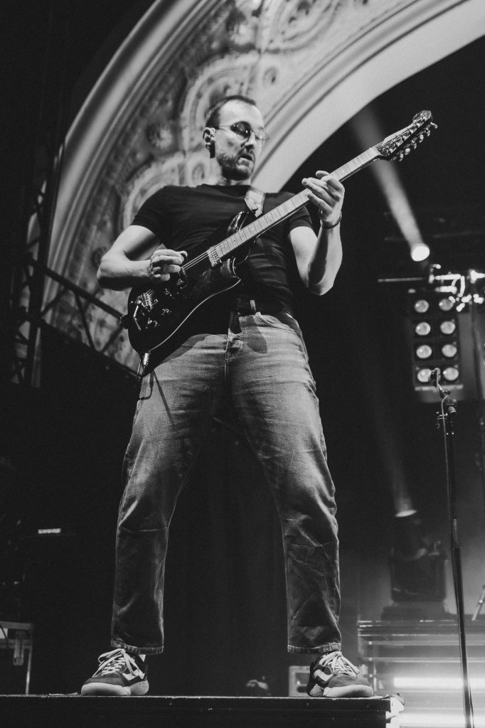 Feine Sahne Fischfilet live im Haus Auensee in Leipzig. Konzertfotografie. Live-Music-Photography.