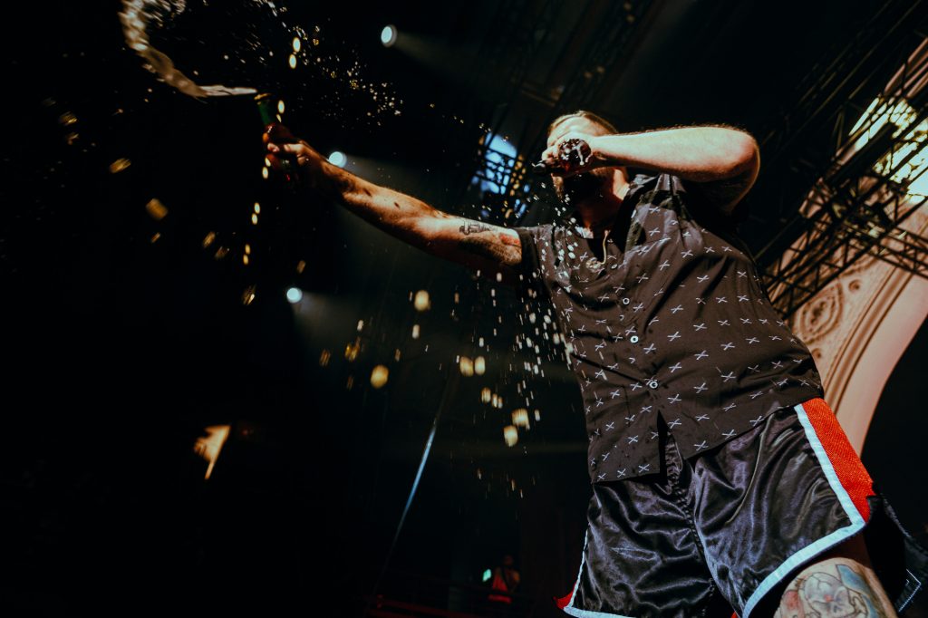 Feine Sahne Fischfilet live im Haus Auensee in Leipzig. Konzertfotografie. Live-Music-Photography.